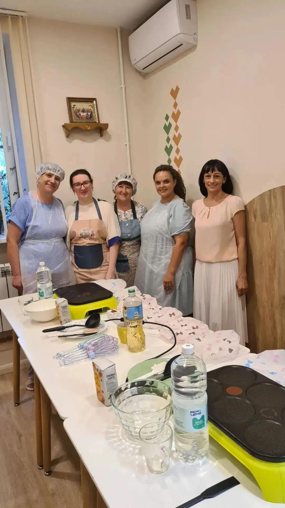 Золото августа: как волонтеры «ЕДИНСТВА» пекли доброту в «Лествице», фото 4
